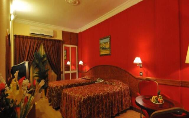 Awal Hotel