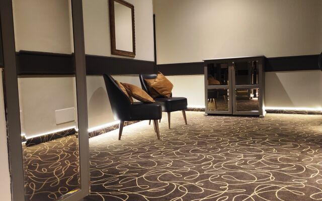Mokinba Hotels Montebianco