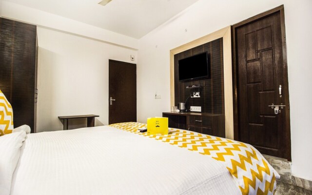 FabHotel Luxurs Gopalpura
