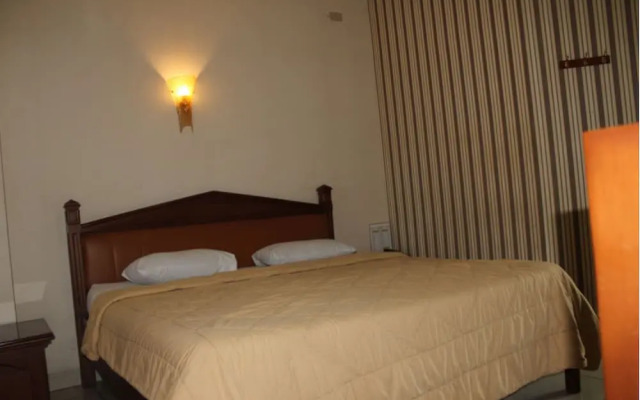 678 Hotel Cawang by Cocotel