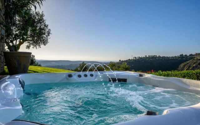 Methoni Paradise Villa for 10 & Pool