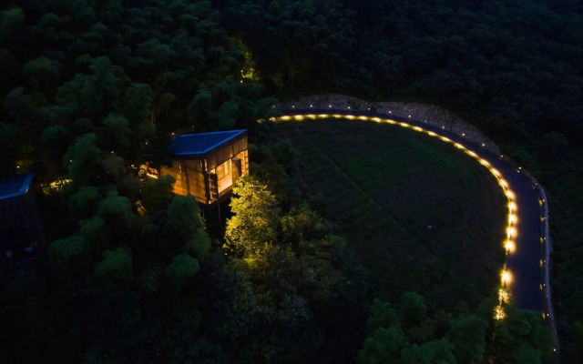 Meijie Mountain Hotspring Resort