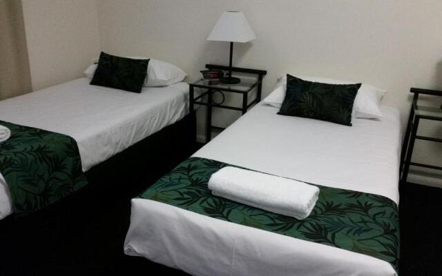 Port Denison Motor Inn