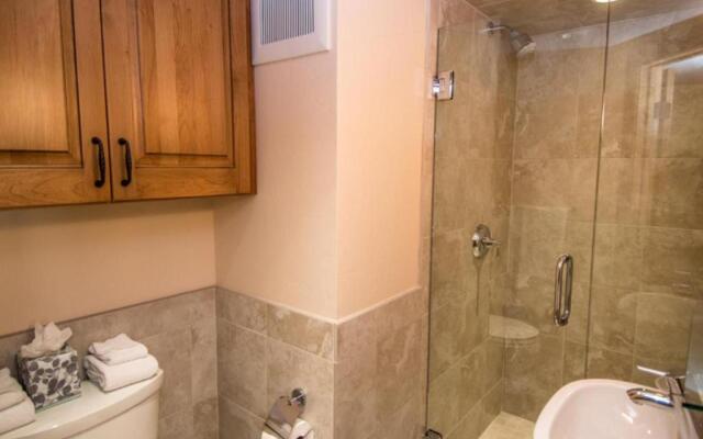 Fifth Avenue Unit 202