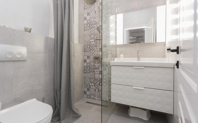 Апартаменты Kaniata Silent Lake (Каниата Сайлент Лэйк) на Майском проезде