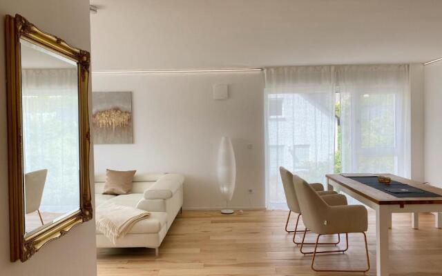 Weingut-Aparthotel Olinger