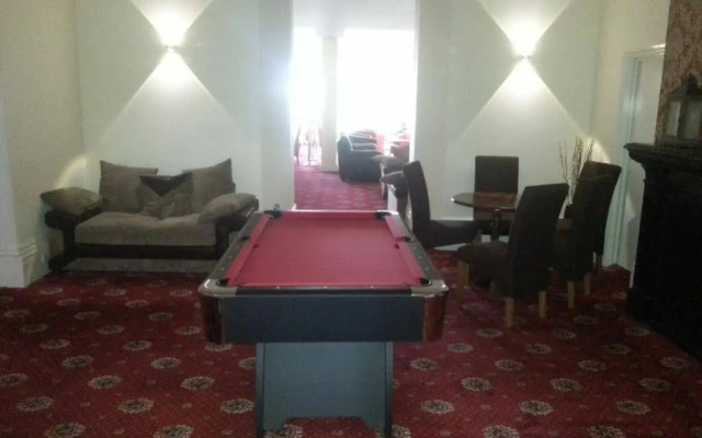 Marquis Hotel