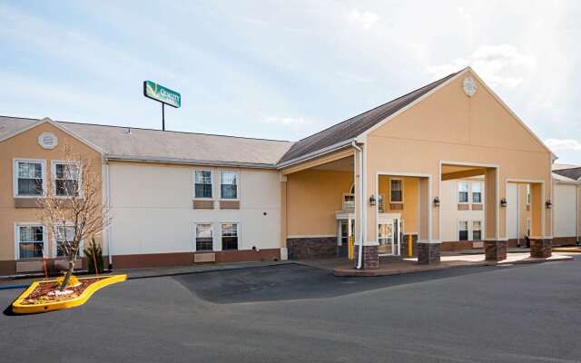 Quality Inn Fairmont