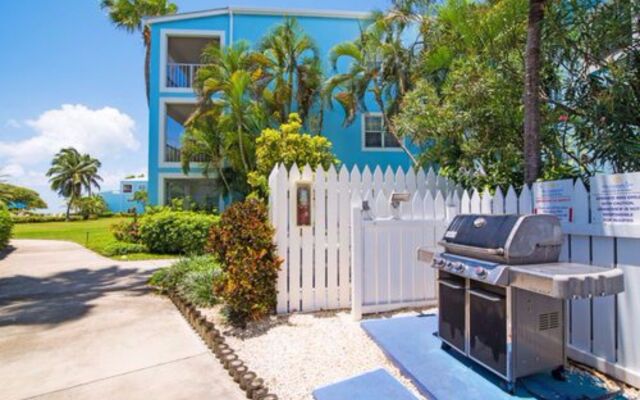 The Grandview Condos on Seven Mile Beach