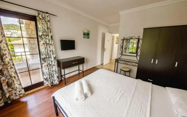 Merla Villa Otel