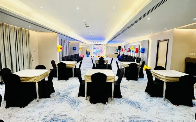 West Zone Plaza Hotel Apartments