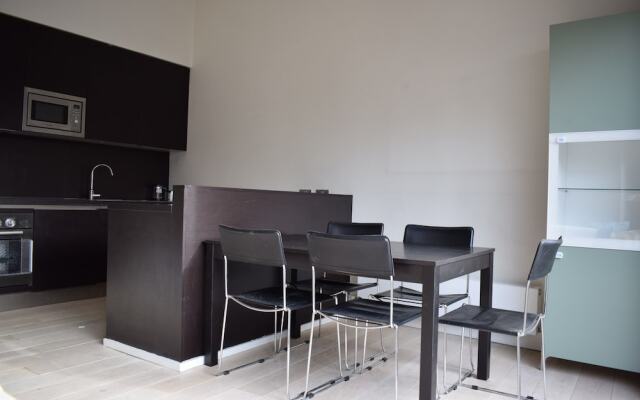 2 Bedroom Home With Private Patio