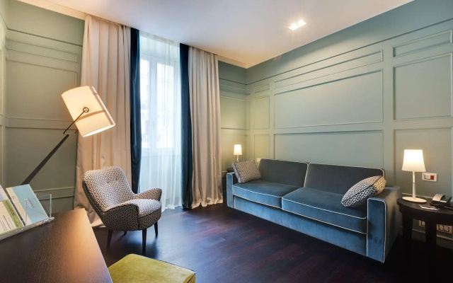 Stendhal Luxury Suites