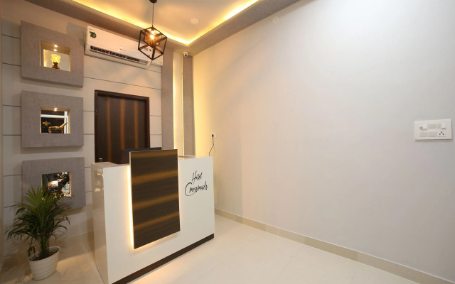 OYO 23109 Hotel Crossroads