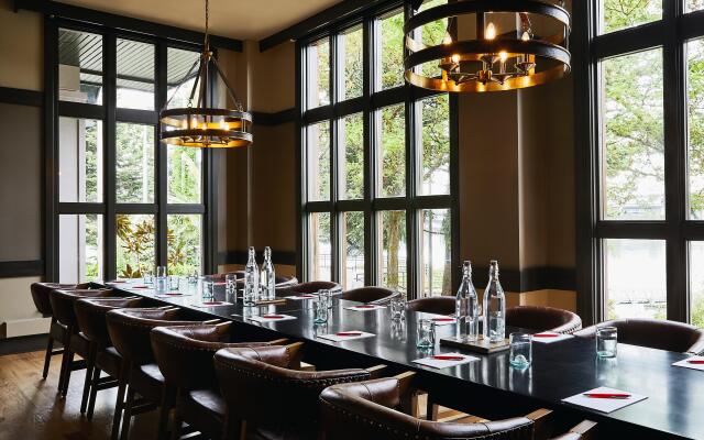 Kimpton Riverplace Hotel by IHG