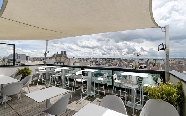 Holiday Inn Reims Centre, an IHG Hotel (Chambres Rénovées)