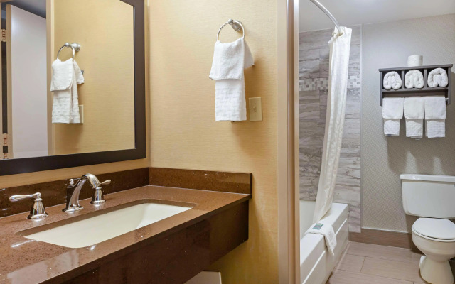 Best Western Summit Inn