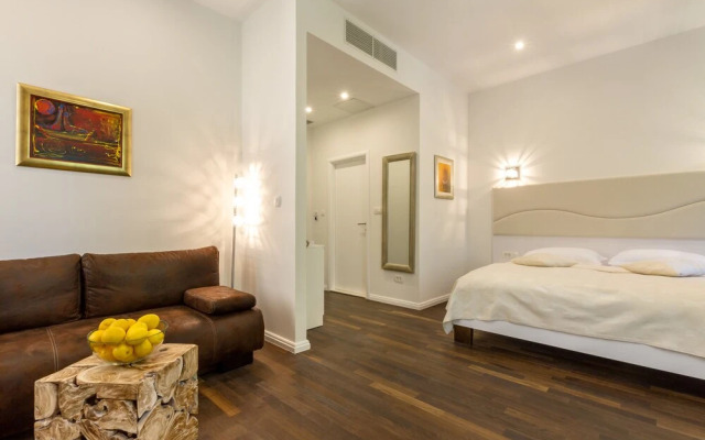 Staytosee - Diocletian's Rooms