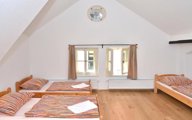 Ritchies Hostel