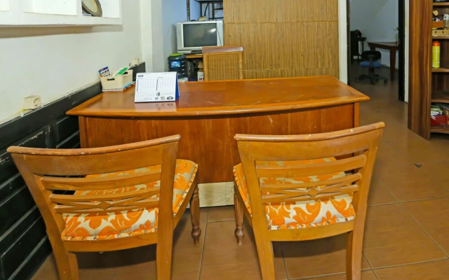 OYO 92262 Backpacker Homestay Cibubur