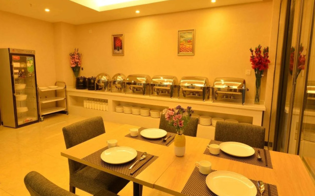 Chengdu Junyue CEO Boutique Apartments