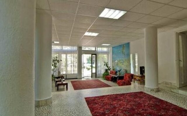 Hotel Diana