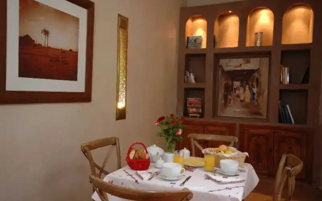 Riad Anais Medina
