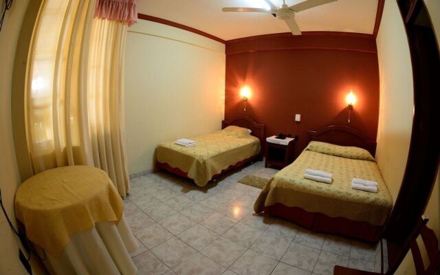 Hotel Martinez
