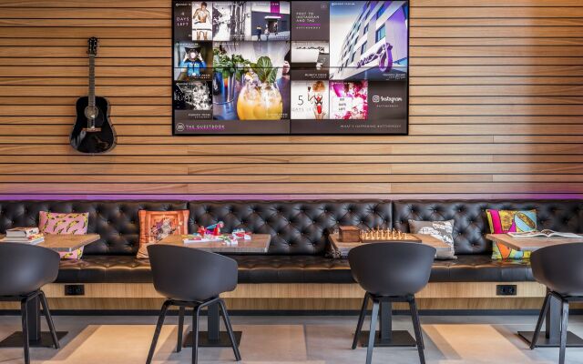 Moxy Glasgow Merchant City