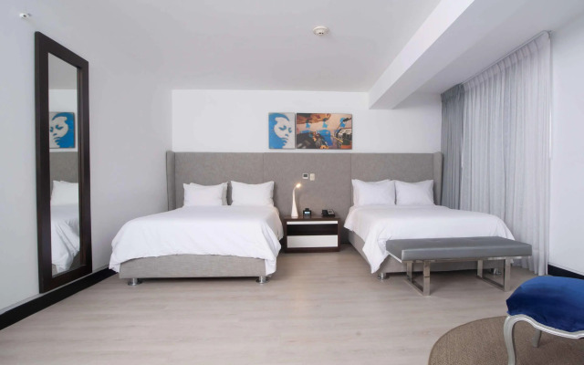 Radisson Hotel Decapolis Miraflores