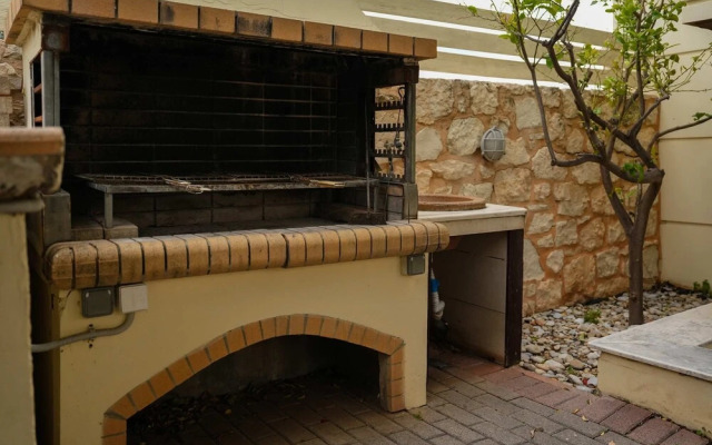 Zircon Gem - Kato Gouves Private Garden Oasis