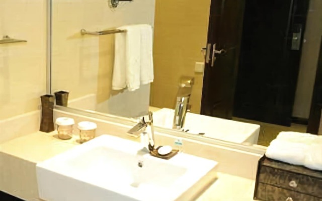 Qingdao Bauhinia Garden Hotel