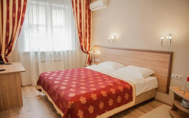 VIP House hotel at Solnechnaya