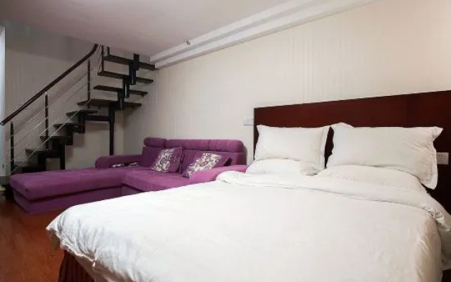 Yifeng Business Motel