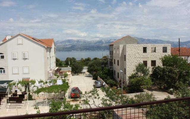 Dani - with large terrace - A1(2+4)