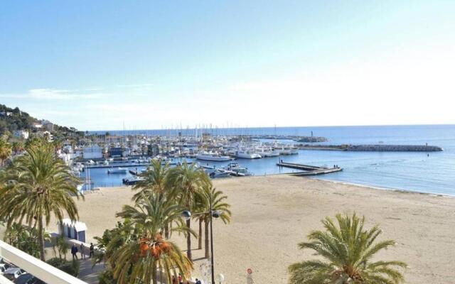 Appartement Le Lavandou, 2 pièces, 4 personnes - FR-1-251-293