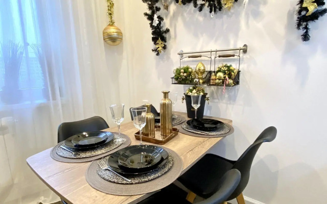 Apart Mari на набережной Генерала Карбышева 18