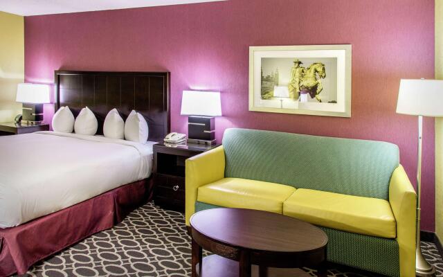 DoubleTree by Hilton Richmond - Midlothian