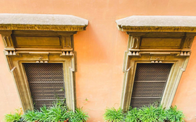 Trevi Fountain Luxury Guest House