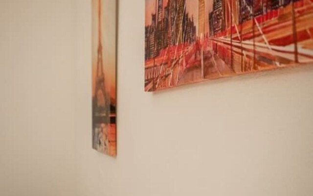 Lovely 2 Bed Apt next to Retiro