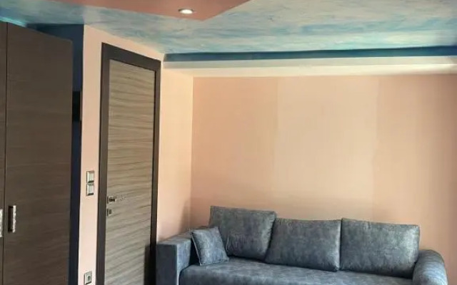 Νεα Μεσσαγγαλα Luxury Suite by Makhome No 2