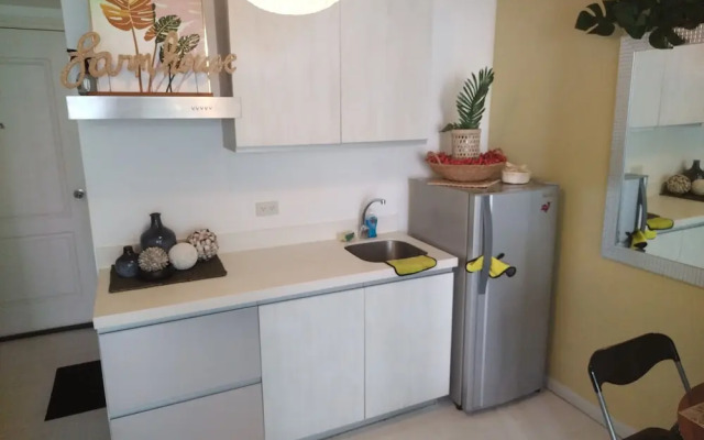 Santorini Suites
