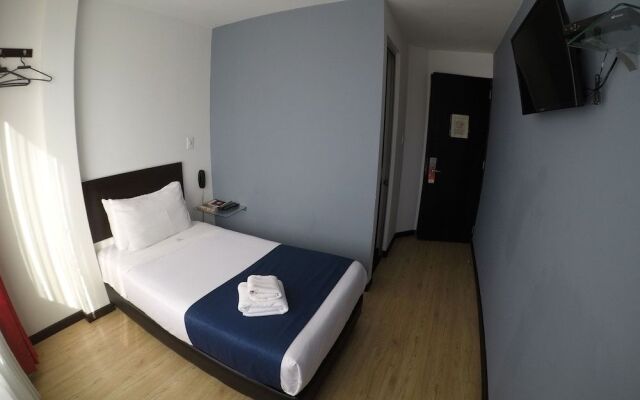 Hotel Cypress Normandia