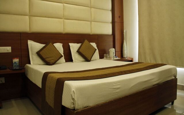 OYO 495 Hotel Chaupal
