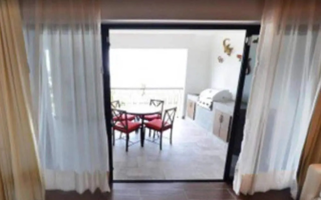 Enchanting 2 Bedroom With in Cabo