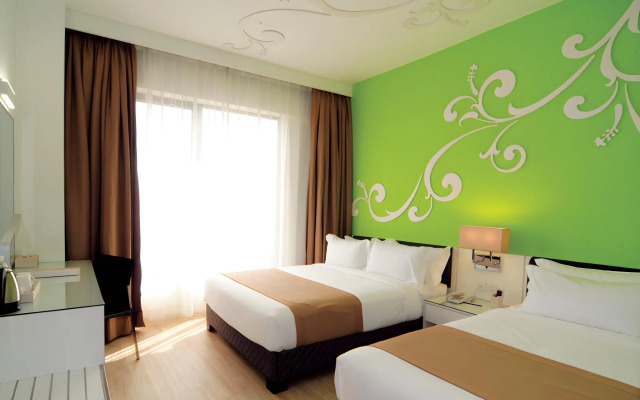 Kings Green Hotel