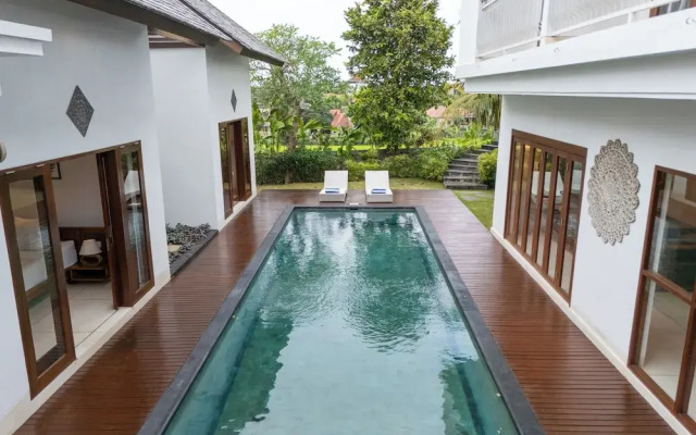Floros Villa Canggu by Uniquecations