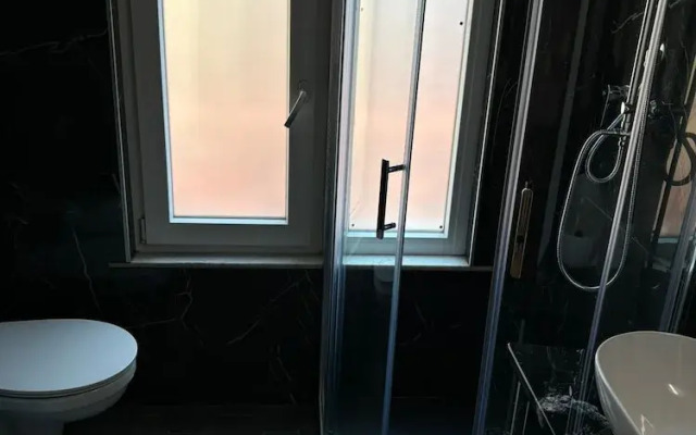 Nice Apartment With Balcony