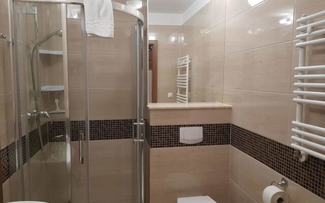 Apartament - Zdrojowa 18