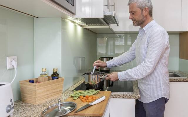 Feel Corporate Housing Marqu s I